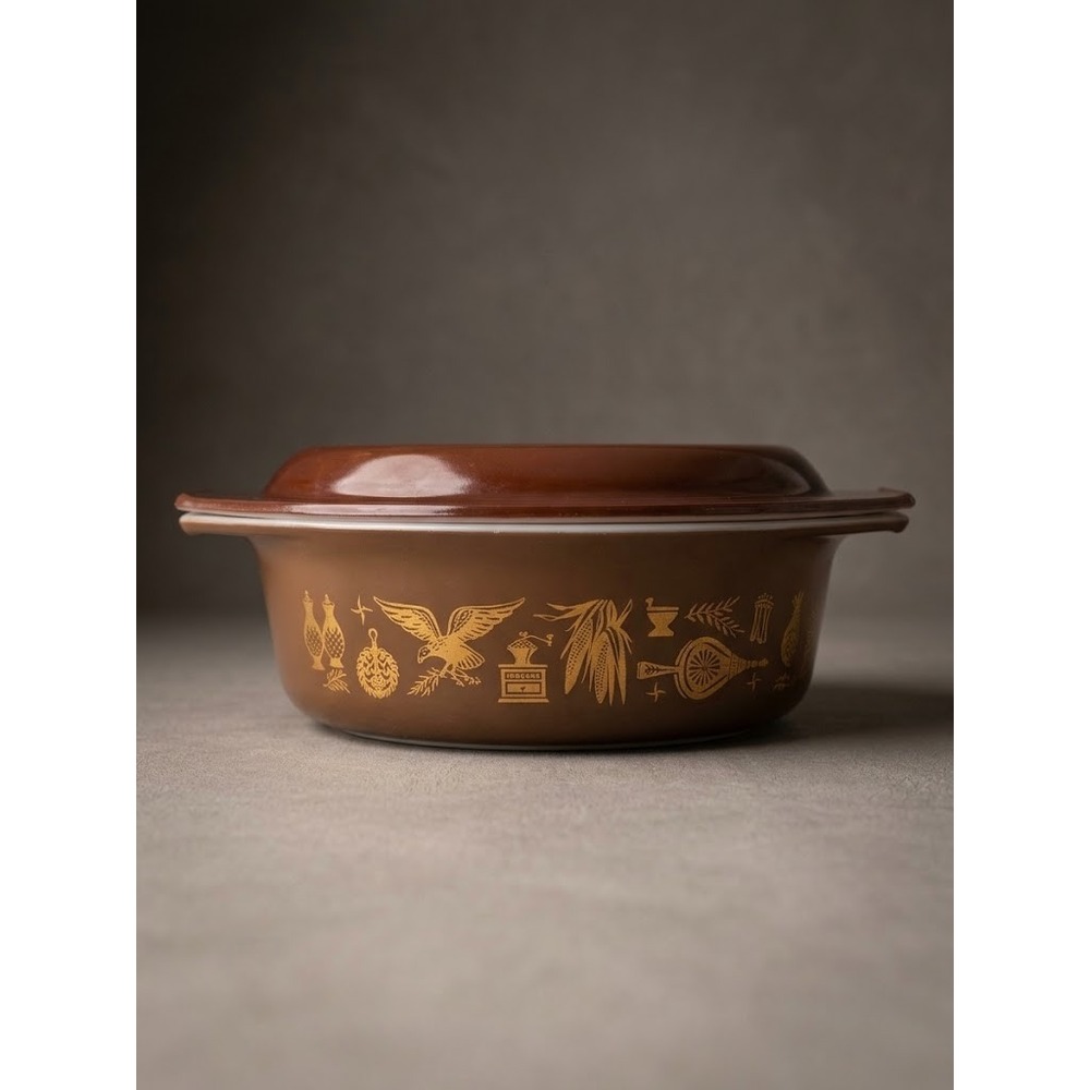 Vintage Pyrex Early American 1.5 Qt Casserole Dish 043 Brown Gold Eagle W/ Lid
